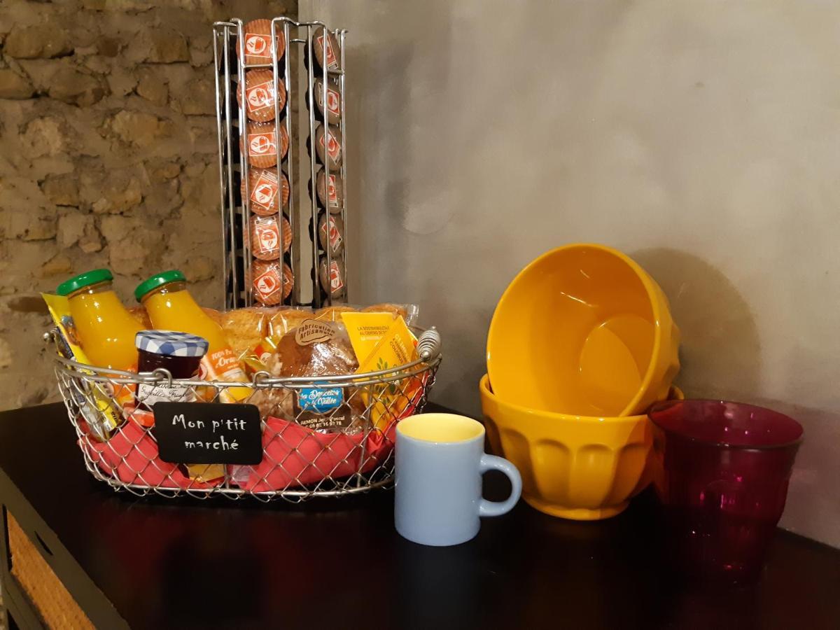 Gite, Jacuzzi & Vin Au Grenier De Madiran Kültér fotó