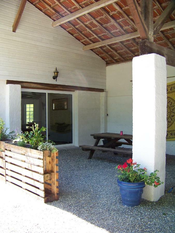 Gite, Jacuzzi & Vin Au Grenier De Madiran Kültér fotó