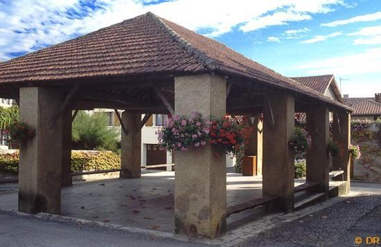 Gite, Jacuzzi & Vin Au Grenier De Madiran Kültér fotó